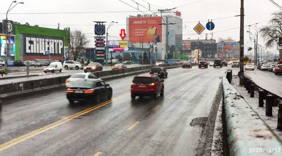 Billboard B in Kyiv, 6,20х3,15  av. Stepana Banderi, 11A Photo 1