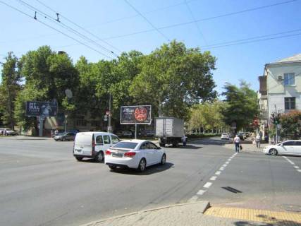 Prismatron, Prism A in Odessa, 3х6  вул. Краснова - Пр. Адміральський ( на роздільній смузі)  - 615063 Photo 1