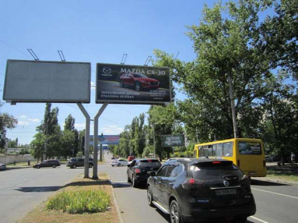 Billboard A in Odessa, 3х6  pr-t Ak.Glusko, 25 - st. Il'fa i Petrova Ceburaska (na MakDonal'ds) Photo 1
