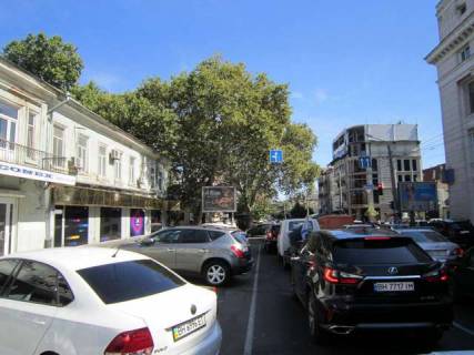 Scrolller, Scroll A in Odessa st. M. Arnautskaa, 50 - st. Puskinckaa (naprotiv CUMa) (skroll)  - 401916 Photo 1