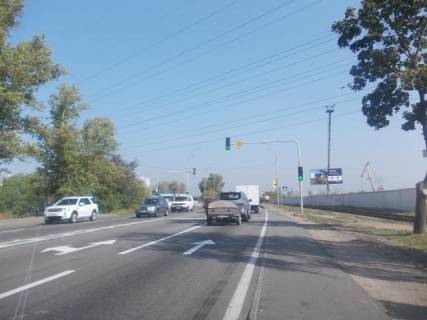 Billboard A in Vishgorod, 3x6  st.Naberezna, ZK Dniprovs'ki zori, zupinka napramok z Kieva Photo 1