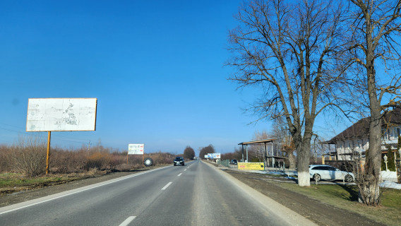 Billboard  in Ivano-Frankivsk, 3х6  автодорога T0906 Photo 1
