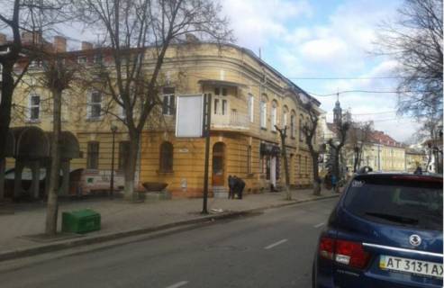 Citylight  in Ivano-Frankivsk, 1.8х1.2  Грушевського Photo 1
