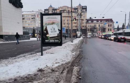 Citylight  in Ivano-Frankivsk, 1.8х1.2  Бандери Photo 1