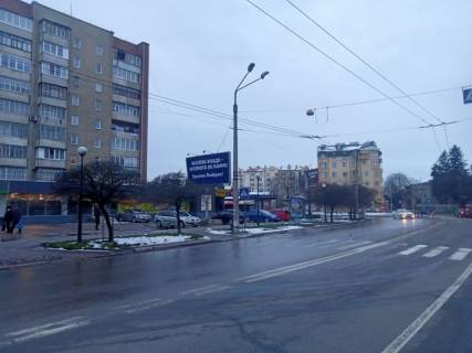Non-Standard B in Ivano-Frankivsk, 3х6  Vovcinec'ka, Privokzal'na Photo 1