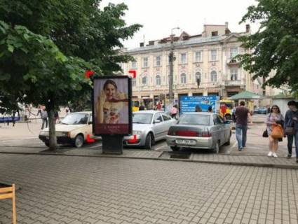 Citylight  in Ivano-Frankivsk, 1.8х1.2  Дністровська Photo 1