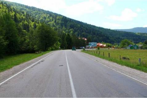 Billboard  in Ivano-Frankivsk, 3х6  вулиця Грушевського, Яремче, Івано-Франківська область, Траса Н-09 Мукачево-Львів Photo 1
