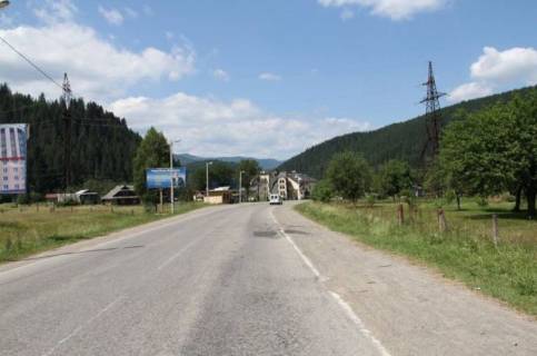 Billboard B in Yaremche, 3х6  Trasa N-09 Mukacevo-L'viv Photo 1