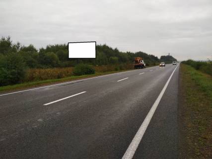 Billboard B in Colomia, 3х6  miz s. P"adiki ta s. Rakivcik, ob'izdna doroga Strij - Nizankovici (158 km) / napram na Frankivs'k, st. B Photo 1
