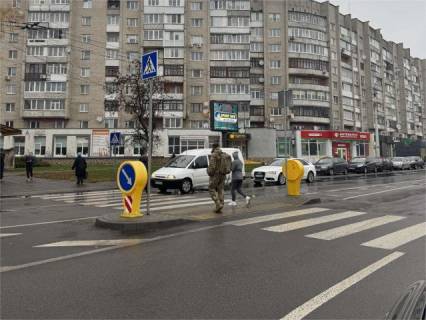 Video Billboard A in Lutsk, 4х3  РЦ "Промінь"_пр. Грушевського - 615855 Photo 1