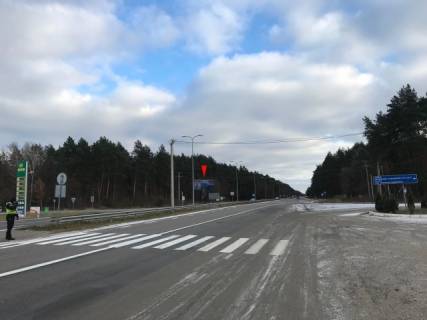 Billboard B in Lutsk trasi, 3х6  trasa Luc'k-Rivne_AZS WOG_pered postom DAI Photo 1
