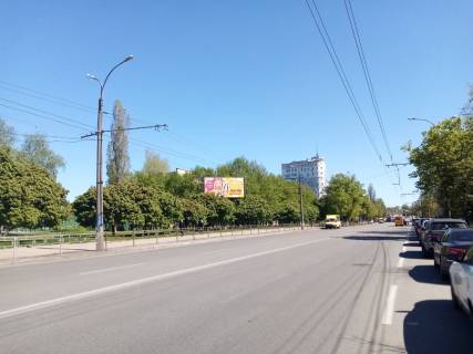 Billboard B in Chernihiv prospekt Pobedy 110 (storona B) Photo 1