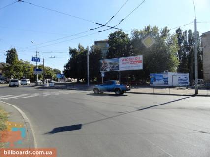 Prismatron, Prism A in Chernihiv Pobedy pl., pravyj - 138349 Photo 1