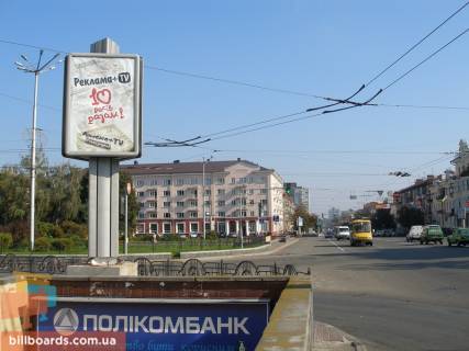 Citylight B in Chernihiv Mira pr-t / pr-t Pobedy, Glavpoctamt Photo 1