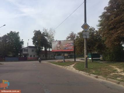 Billboard A in Chernihiv Pobedy pr-t, 170 Photo 1