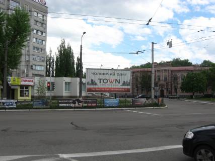 Prismatron, Prism A in Kremenchuk, 3х6  av. Svobodi - st. Troic'ka (mis'kij sad) prizma - 391598 Photo 1