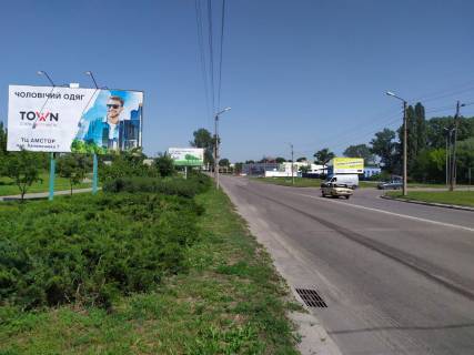Billboard B in Kremenchuk, 3х6  perehresta av. Poltavs'kogo ta st. Versigori Photo 1