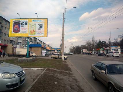 Billboard B in Kremenchuk, 3х6  av. Svobodi, 19 Photo 1