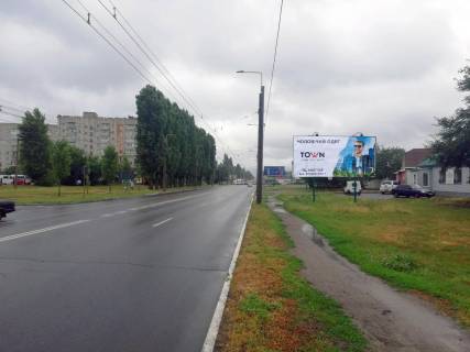 Billboard A in Kremenchuk, 3х6  av. Lesi Ukrainki, r-n bud. No 102 Photo 1