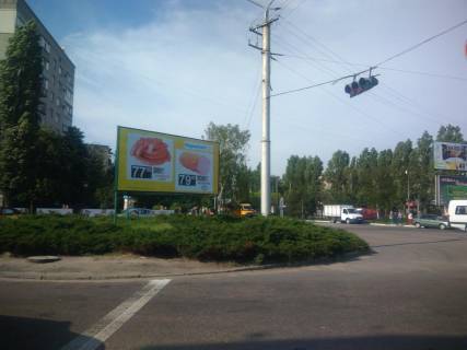 Billboard A in Kremenchuk, 3х6  av. Svobodi - st. Vadima Pugacova, v centr Photo 1