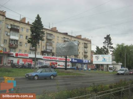 Billboard B in Chernivtsi, 6x3  av.Nezaleznosti(bila Fokstrotu) Photo 1