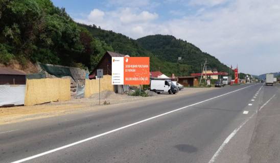 Billboard B in Mukachevo, 3x6  st. Avtomobilistiv Photo 2