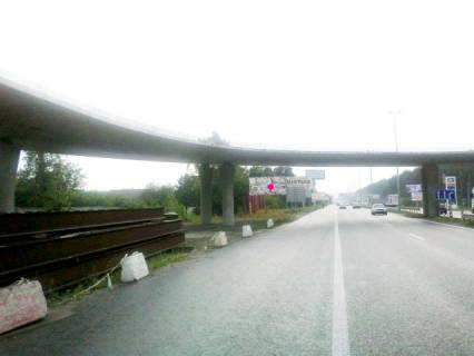 Billboard B in Parking, 6x3  Zitomirskaa trassa 20km. - Stoanka - v napravlenii Zitomira,200m posle ostanovki "Stoanka" Photo 1