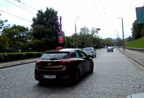 Citylight B in Kyiv, 1.2x1.8  Podil's'kij uzviz Photo 1