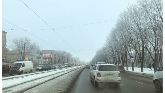 Billboard B in Dnipro (Dnipropetrovsk), 3х6  Bogdana Hmel'nickogo av., 12 Photo 1