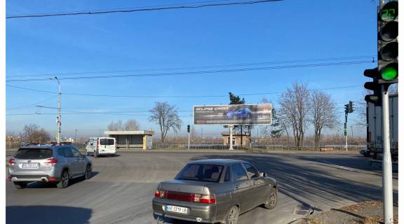 Prismatron, Prism A in Dnipro (Dnipropetrovsk), 3х6  Zavodskaa Nabereznaa st. - Pavlova st., pravaa - 218187 Photo 1