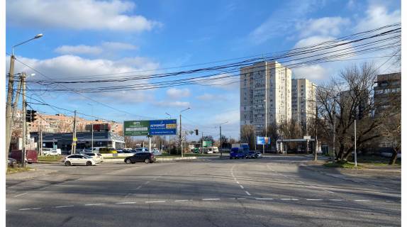 Prismatron, Prism A in Dnipro (Dnipropetrovsk), 3х6  Kosmiceskaa st. - Mandrykovskaa st., levaa - 218261 Photo 1