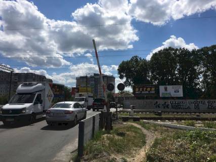 Billboard A in Vishnev, 3х6  m. Visneve, st. Cornovola-1 (zd pereizd)- persij vid pereidu Photo 1