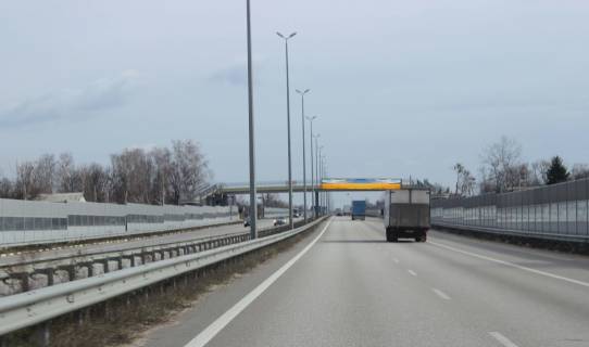 Non-Standard A in Lyubimivka, 2х16  M-06 Zitomirs'ka trasa 34+320 km vid KPP. Odinadcatij vid Kieva, s. Lubimivka (Buzova), zupinka, napramok - v Kiiv Photo 1