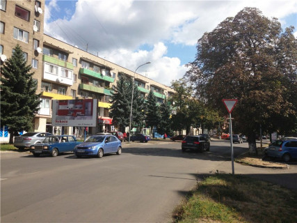 Billboard B in Uzhgorod st.Tolstogo,44, centr, napram - pl.S.Petefi Photo 1