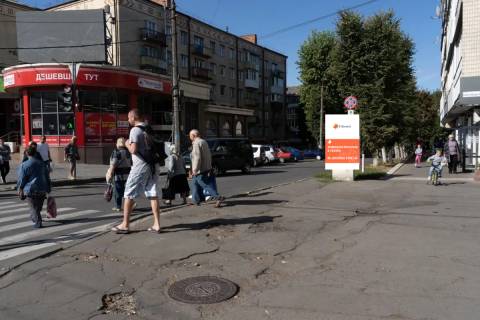 Citylight A in Khmelnitsky, A  st. Kameneckaa, 80/Gagarina, 24 Photo 1