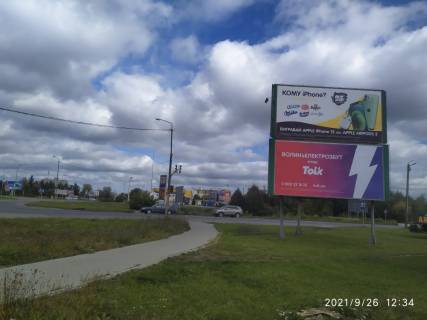 Billboard B in Kovel, 6x3  st. Varsavs'ka  (bila AZS Ukr-Petrol') perehresta   (Turijs'k) verh Photo 1