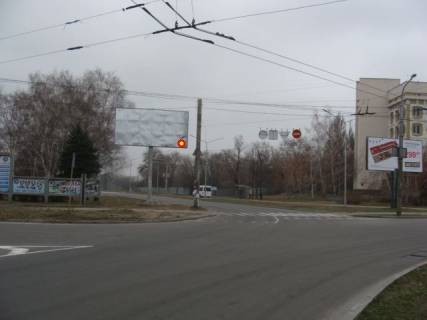 Billboard B in Zaporizhzhya Tiraznaa st.  Photo 1