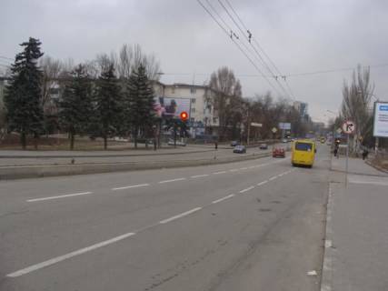 Billboard B in Zaporizhzhya Pobedy st.  Photo 1