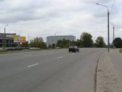 Billboard A in Zaporizhzhya st.Avtozavod'ska - av.Geroiv NGU (40ricca Peremogi), ruh v misto Photo 1