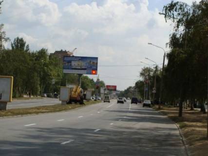 Billboard B in Zaporizhzhya Naberezna magistral' - pisohidnij mist, ruh do vokzalu Photo 1
