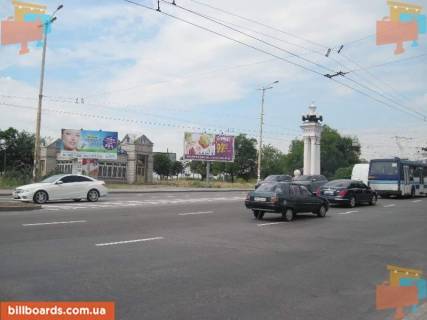 Prismatron, Prism A in Zaporizhzhya av. Sobornij- st. Geroiv Krut (kol. 12 kvitna) (prizmatron) - 244 Photo 1