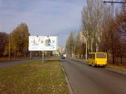 Prismatron, Prism A in Zaporizhzhya, 6x3  st. Borodinskaa, d.6, dvizenie po st. Ladozskoj (Amstor) (prizmatron) - 384460 Photo 1