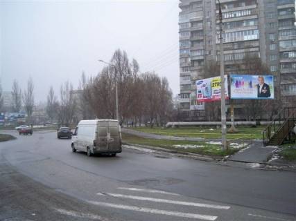 Billboard A in Zaporizhzhya, 6x3  Nabereznaa magistral' - st. Dneprovskaa, st.A (pravaa ploskost') Photo 1