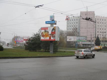 Backlight A in Zaporizhzhya, 4x3  st.Borodinskaa - st. Plotinnaa - st. Tiraznaa licom k RA Photo 1