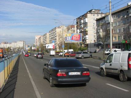 Prismatron, Prism A in Kyiv, 3х6  Perova bst., 44 u napramku av. Suhevica - 219949 Photo 1