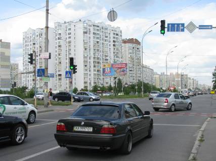 Prismatron, Prism A in Kyiv, 3х6  Ahmatovoi st. na rozpodil'cij smuzi / Grigorenka av. u napramku st. Trostanec'ka  - 189093 Photo 1