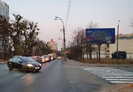 Prismatron, Prism A in Kyiv, 3x6  Degtarivs'ka st., 49g (zaboroneno rozmisuvati ta reklamuvati navcal'ni zakladi.) - 388176 Photo 1