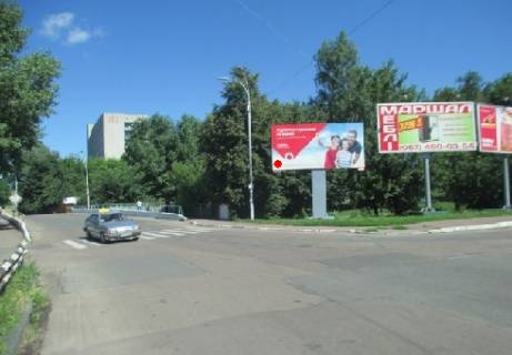 Billboard A in Nizhin Sevcenko st. - Nabereznaa st.  Photo 1