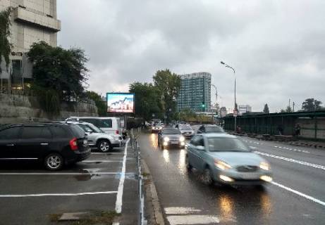 Non-Standard  in Kyiv Korolenkovskaa st., 101 Photo 1