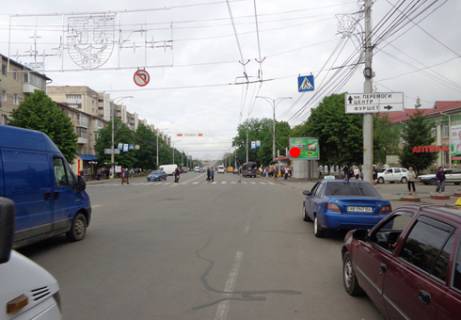 Scrolller, Scroll A in Vinnytsia, 2.32x3.14  Kocubinskogo st., 6 - Evgenia Pikusa st. - 37374 Photo 1